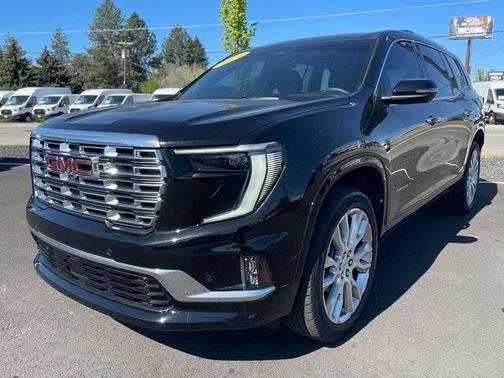2024 GMC Acadia Denali