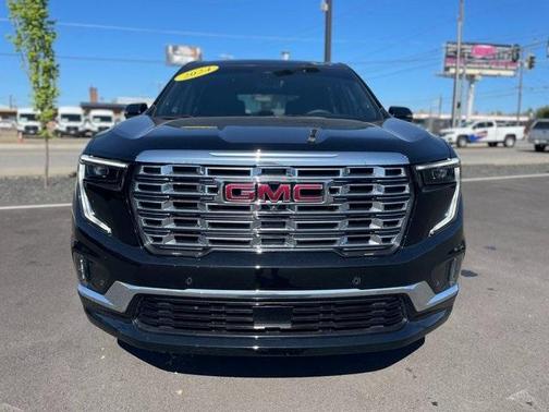 2024 GMC Acadia Denali