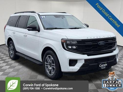 Oxford White 2025 Ford Expedition Active