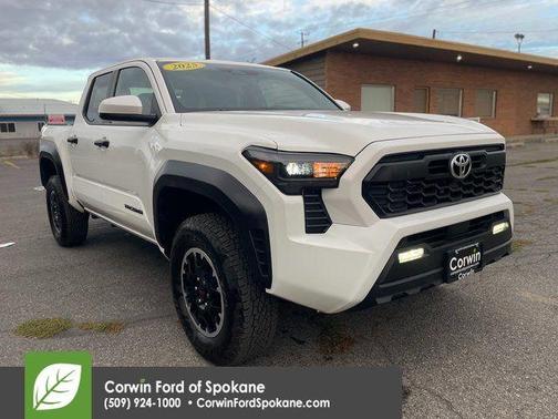 2025 Toyota Tacoma TRD Off Road