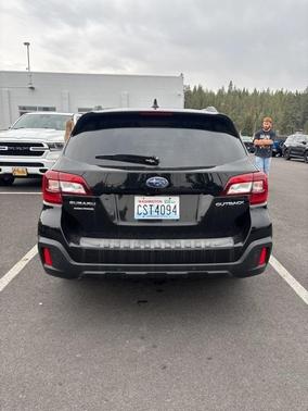 2019 Subaru Outback 2.5i Touring
