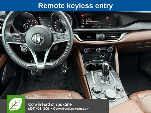 2018 Alfa Romeo Stelvio Base