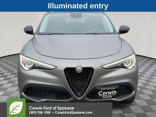 2018 Alfa Romeo Stelvio Base