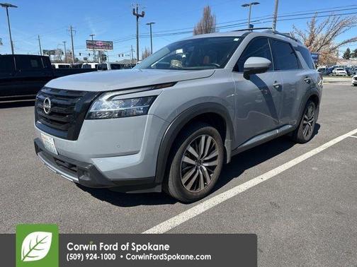 Boulder Gray Pearl 2023 Nissan Pathfinder Platinum