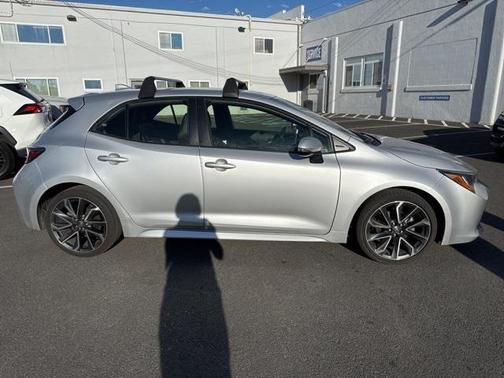 2022 Toyota Corolla Hatchback XSE