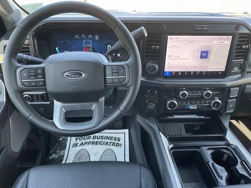 2025 Ford F-350 Lariat Super Duty