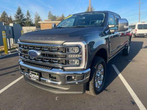 2025 Ford F-350 Lariat Super Duty