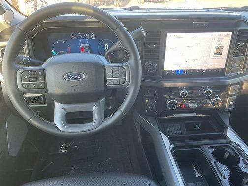 2025 Ford F-350 Lariat Super Duty