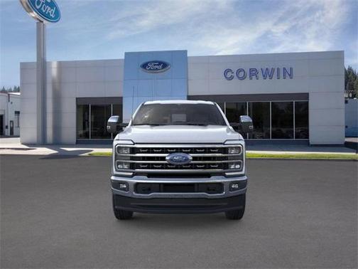 2025 Ford F-350 Lariat Super Duty