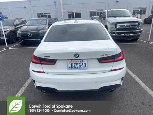 2021 BMW 330 i xDrive