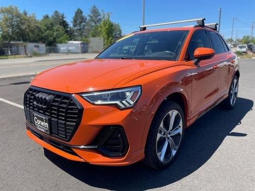 2022 Audi Q3 45 S line Premium