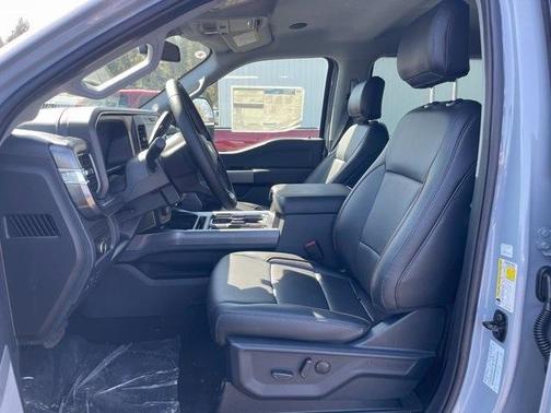 2025 Ford F-350 Lariat Super Duty