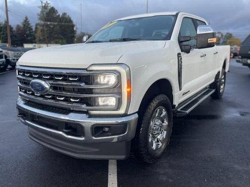 2023 Ford F-350 Lariat Super Duty