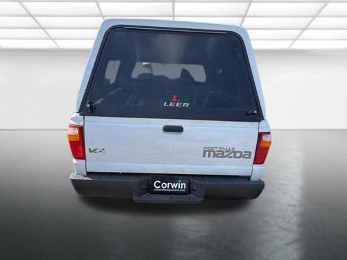 Classic White 2005 Mazda B3000 Base