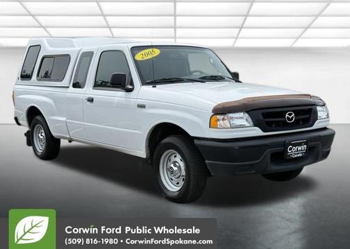 Classic White 2005 Mazda B3000 Base