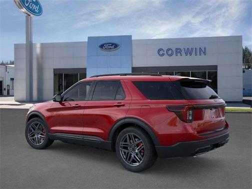 2025 Ford Explorer ST-Line