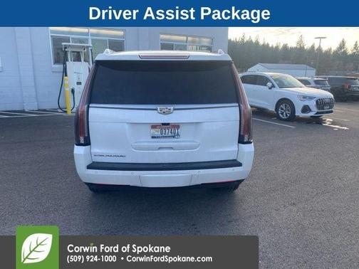 2017 Cadillac Escalade Platinum