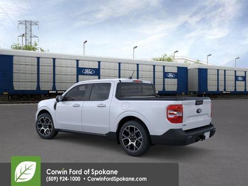 Space White Metallic 2026 Ford Maverick Lariat