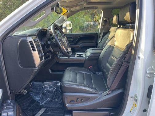 2017 GMC Sierra 3500 Denali