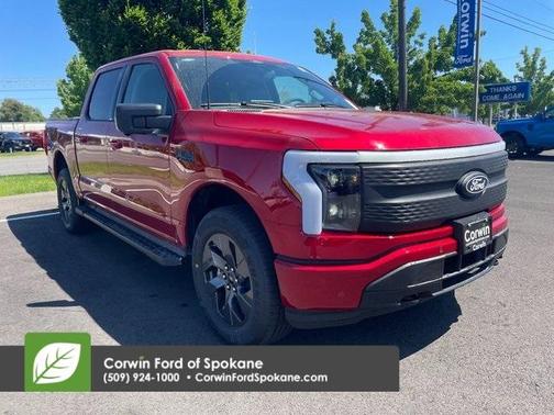 2025 Ford F-150 Lightning Flash