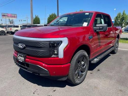 2025 Ford F-150 Lightning Flash