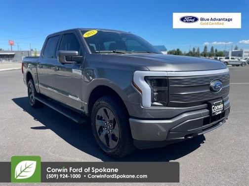 2023 Ford F-150 Lightning LARIAT