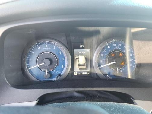 2017 Toyota Sienna XLE Premium