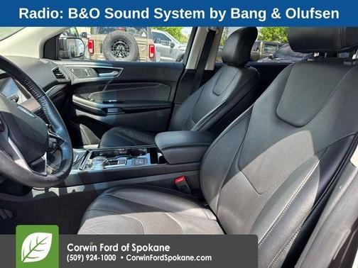 Agate Black Metallic 2019 Ford Edge Titanium