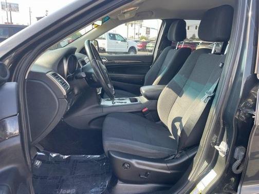 2011 Jeep Grand Cherokee Laredo