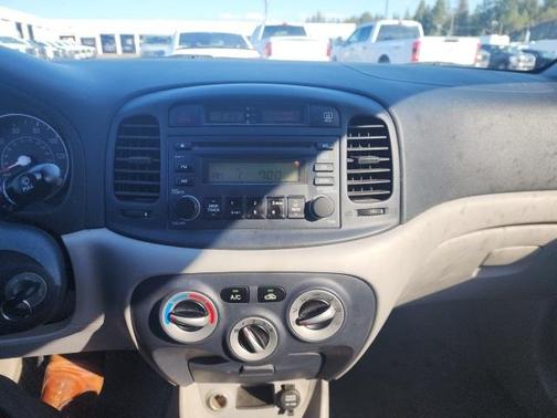 2007 Hyundai Accent GS