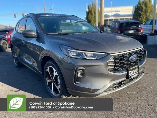 2025 Ford Escape ST-Line Elite