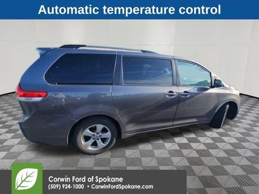 2014 Toyota Sienna LE