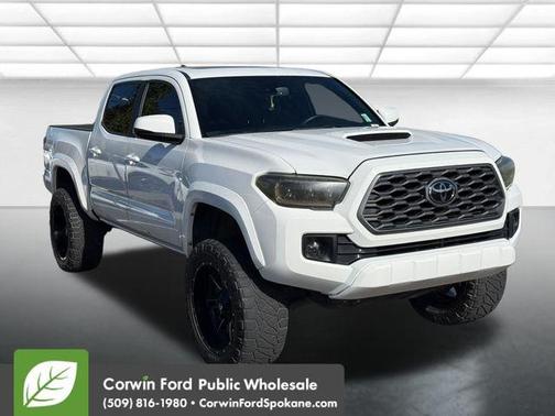 Super White 2019 Toyota Tacoma TRD Sport