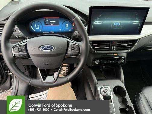 2025 Ford Escape Platinum