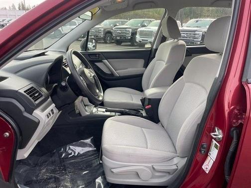 2015 Subaru Forester 2.5i