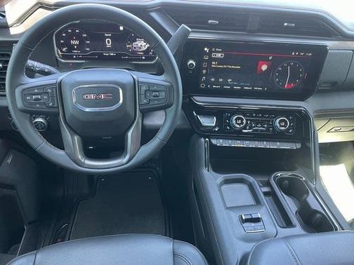 2024 GMC Sierra 2500 AT4