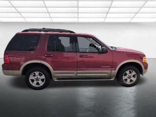 Red Fire Clearcoat Metallic 2005 Ford Explorer Eddie Bauer