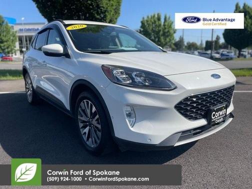 2020 Ford Escape Titanium
