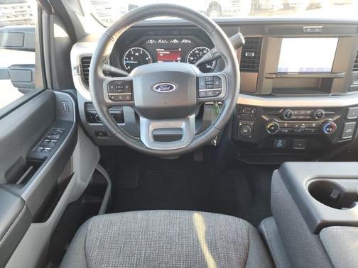 2025 Ford F-350 XLT