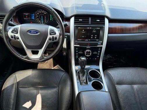 Tuxedo Black Metallic 2014 Ford Edge Limited