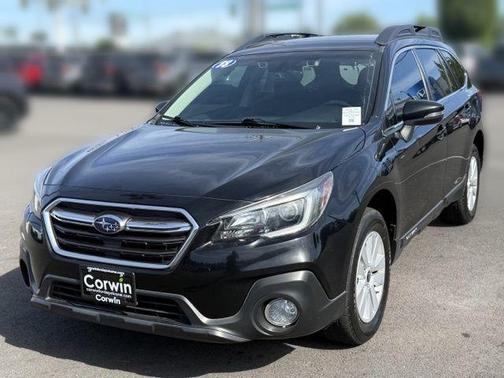 Crystal Black Silica 2018 Subaru Outback 2.5i Premium