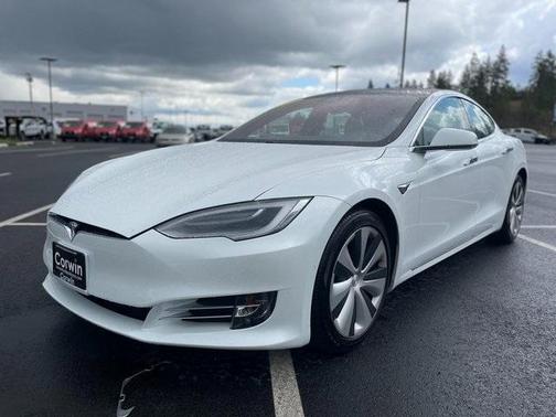 2020 Tesla Model S Long Range Plus