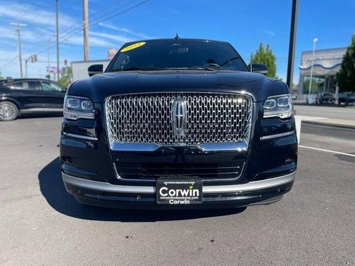 2023 Lincoln Navigator L Reserve