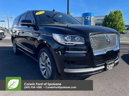 2023 Lincoln Navigator L Reserve