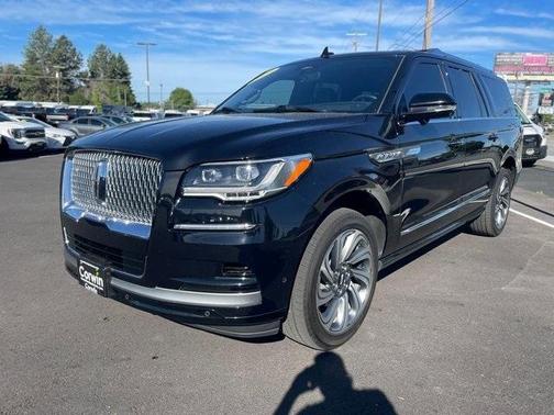 2023 Lincoln Navigator L Reserve