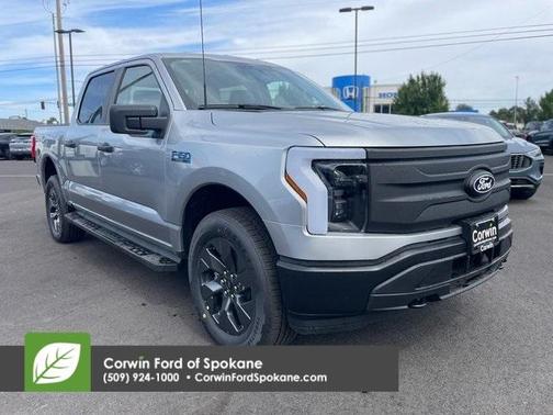 2025 Ford F-150 Lightning Pro