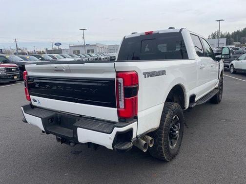 2025 Ford F-350 Platinum