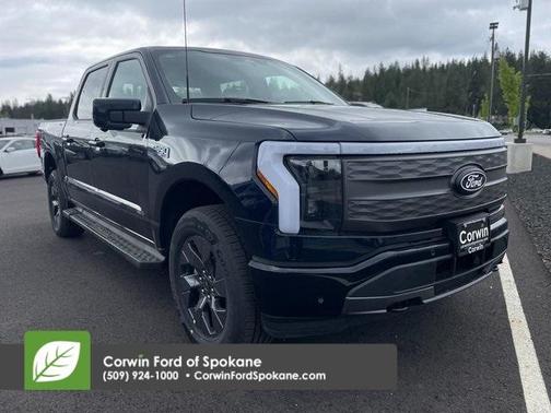 2025 Ford F-150 Lightning LARIAT