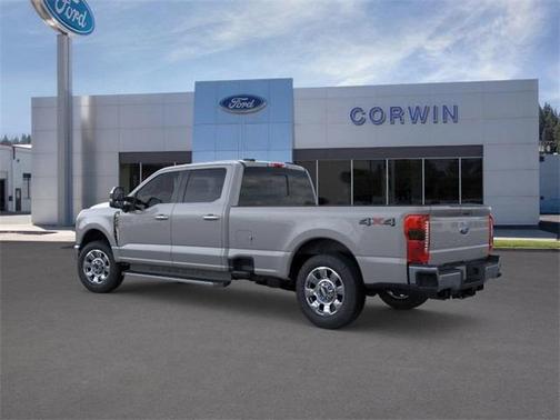 2025 Ford F-350 Lariat Super Duty