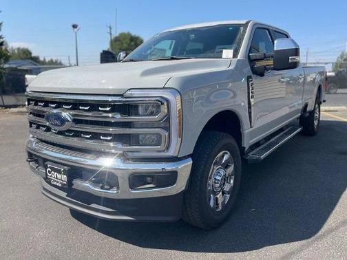 2025 Ford F-350 Lariat Super Duty